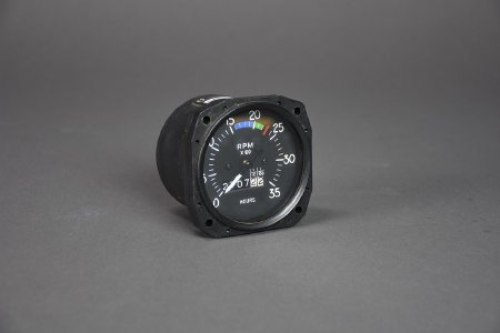 Tachometer                              