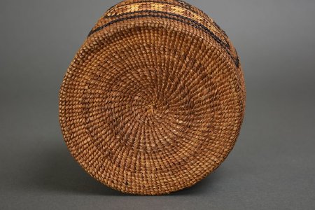 Cedar basket base