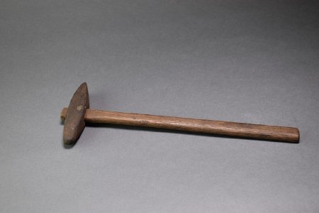 Wood hammer