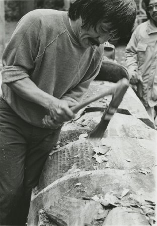 Nathan Jackson working on the Raven Fog Woman Totem Pole, 1978