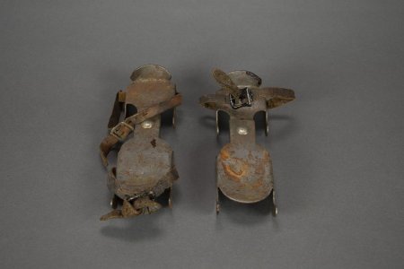 Ice skates - top view