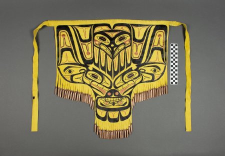 Apron with CM ruler