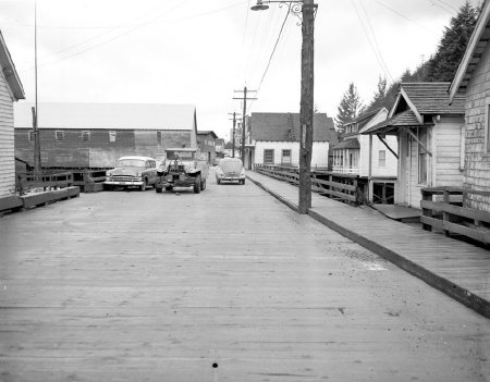 Tongass Avenue near the Model Cleaners